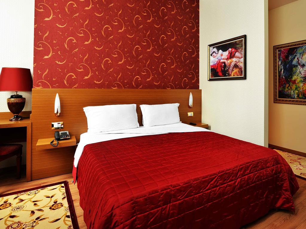 Hotel Austria Tiranë Luaran gambar