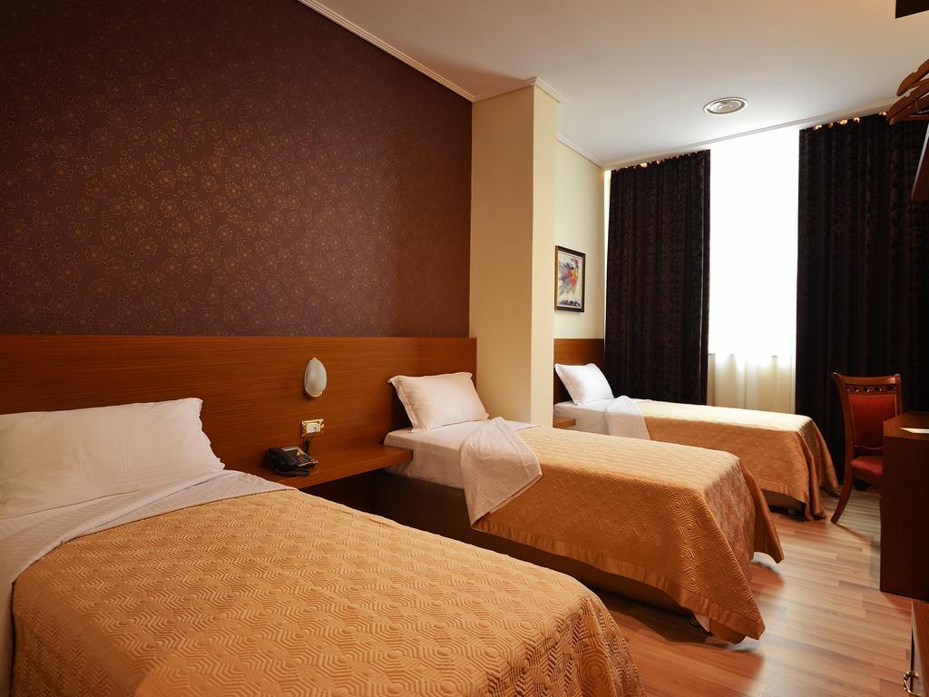 Hotel Austria Tiranë Luaran gambar