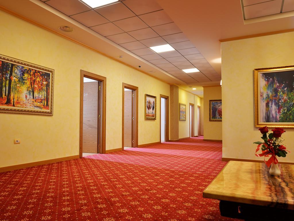 Hotel Austria Tiranë Luaran gambar